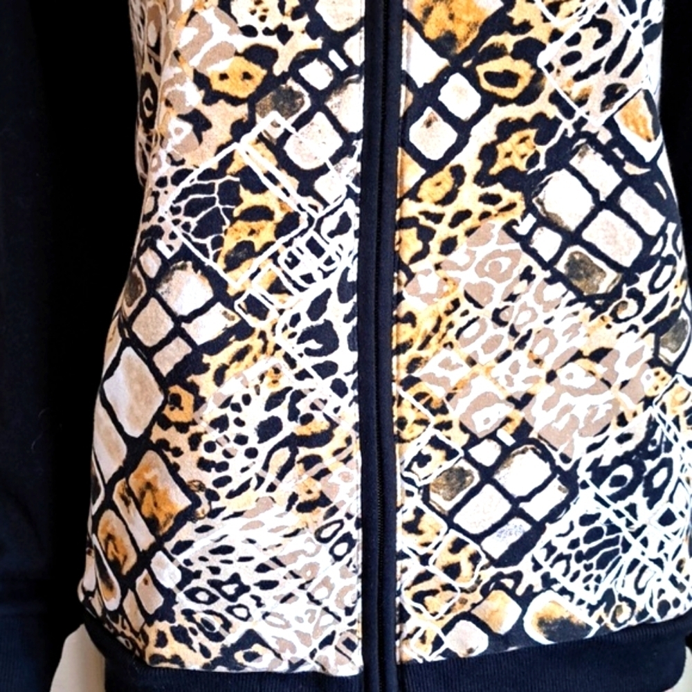 Alfred Dunner Black and Tan Blazer with Bold Design Size 12 - Picture 5 of 11